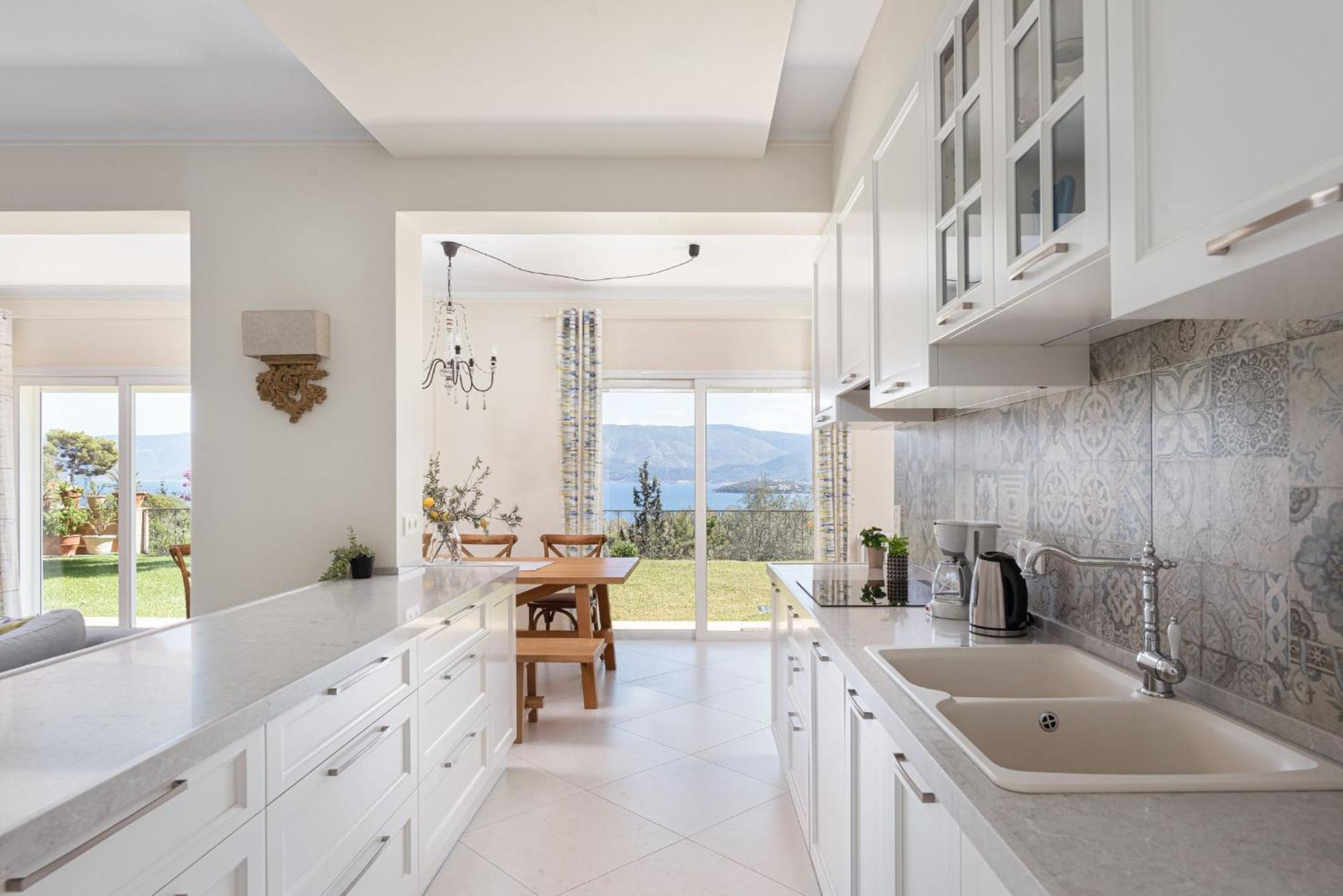 Villa Fantasia Isthmia Extérieur photo